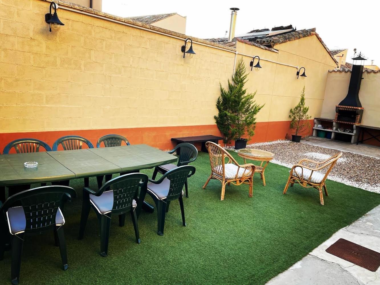 Valoria la Buena Casa Rural La Plaza المظهر الخارجي الصورة